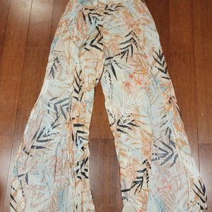 GUESS. Wide leg pants